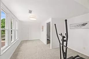 1640 N 69th St, Wauwatosa, WI 53213 - Photo 23
