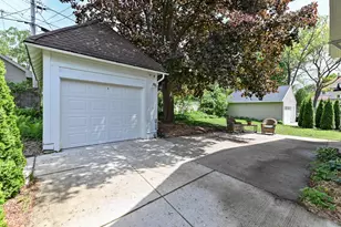 1640 N 69th St, Wauwatosa, WI 53213 - Photo 31