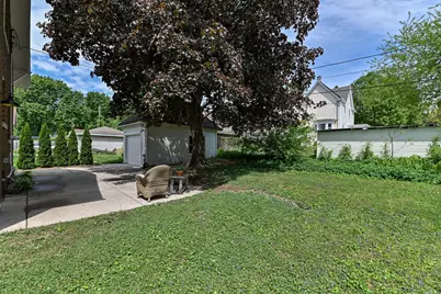 1640 N 69th St, Wauwatosa, WI 53213 - Photo 35