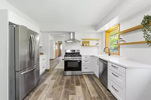4915 Twin Elms Dr, Racine, WI 53406 - Photo 5