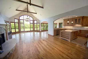 11560 N Canterbury Dr, Mequon, WI 53092 - Photo 7