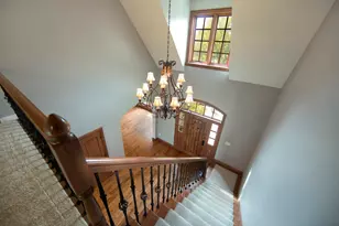 11560 N Canterbury Dr, Mequon, WI 53092 - Photo 23