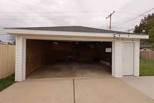 56 Illinois St, Racine, WI 53405 - Photo 9