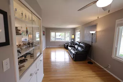 56  Illinois St, Racine, WI 53405 - Photo 15