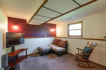 705  Spillway Dr, Campbell, WI 54603 - Photo 15