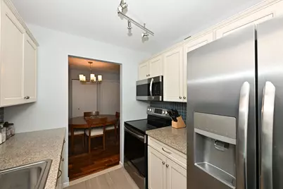 10352 W Whitnall Edge Ct #101, Franklin, WI 53132 - Photo 17