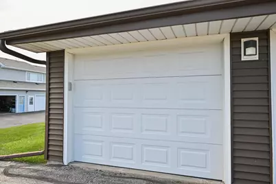 10352 W Whitnall Edge Ct #101, Franklin, WI 53132 - Photo 33