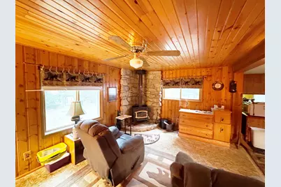 N9590  Dahleen Ln, Stephenson, WI 54114 - Photo 5