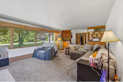1202  E Lake St, Horicon, WI 53032 - Photo 5