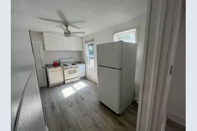 413  Park View Dr, Racine, WI 53404 - Photo 15