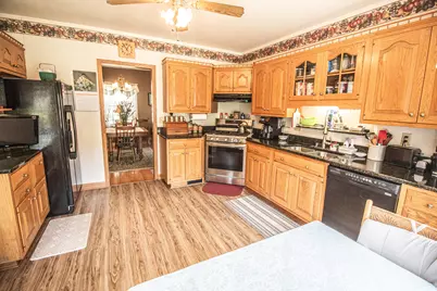 12209 W Cathedral Ave, Wauwatosa, WI 53226 - Photo 29