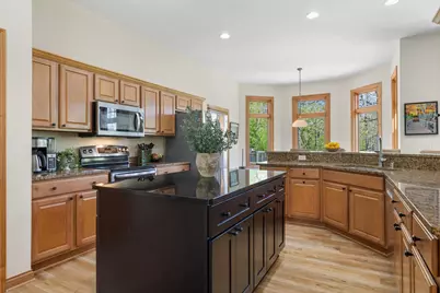 5100  Richmond Dr, Racine, WI 53406 - Photo 15