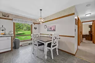 405 Plat Rd, Richfield, WI 53017 - Photo 9