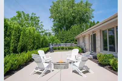 1631 N Pine St, Grafton, WI 53024 - Photo 27