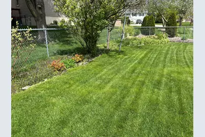1214  Cherrywood Dr, Waukesha, WI 53188 - Photo 17