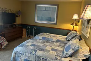 1214 Cherrywood Dr, Waukesha, WI 53188 - Photo 5