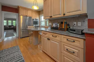 5074 N Hollywood Ave, Whitefish Bay, WI 53217 - Photo 15