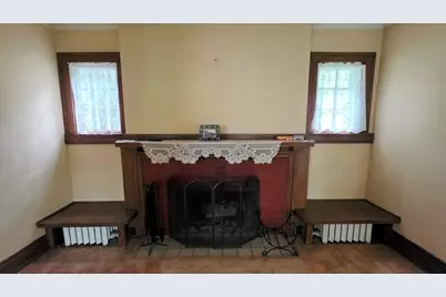 19  Eastman St, Plymouth, WI 53073 - Photo 7
