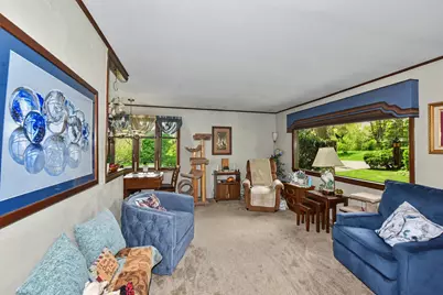 6968 S 118th St, Franklin, WI 53132 - Photo 3