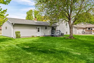 825  Valley Ct, Onalaska, WI 54650 - Photo 29