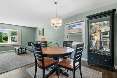 5358  Mulberry Dr, Greendale, WI 53129 - Photo 5