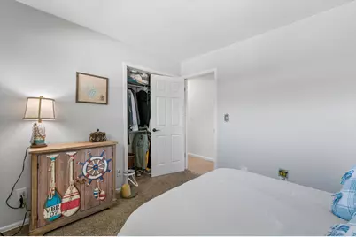 5358  Mulberry Dr, Greendale, WI 53129 - Photo 15