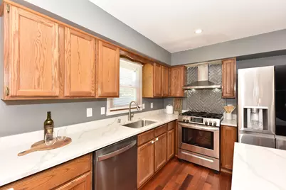 3617  Noel Dr, South Milwaukee, WI 53172 - Photo 17