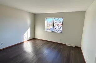 6011 W Port Ave, Milwaukee, WI 53223 - Photo 13