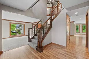 4385 S Sommerset Dr, New Berlin, WI 53151 - Photo 3