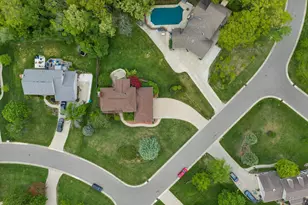 4385 S Sommerset Dr, New Berlin, WI 53151 - Photo 51