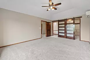 4385 S Sommerset Dr, New Berlin, WI 53151 - Photo 31