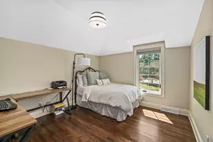 134 E Trillium Ct, Mequon, WI 53092 - Photo 23