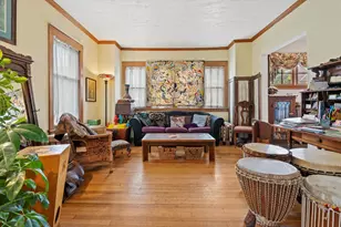 1701 E Lafayette Pl, Milwaukee, WI 53202 - Photo 9