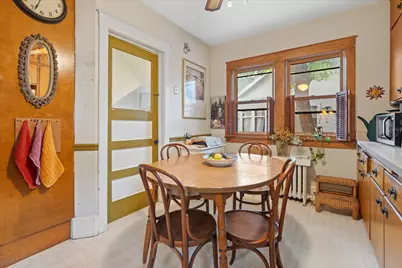 1701 E Lafayette Pl, Milwaukee, WI 53202 - Photo 11