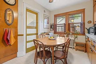 1701 E Lafayette Pl, Milwaukee, WI 53202 - Photo 11
