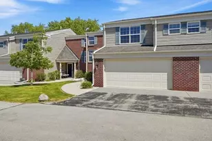 N16W26512 Golf View Ln, Pewaukee, WI 53072 - Photo 33