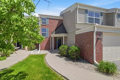 N16W26512  Golf View Ln #E, Pewaukee, WI 53072 - Photo 1