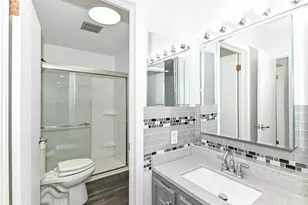 8117 W Manitoba St, West Allis, WI 53219 - Photo 23