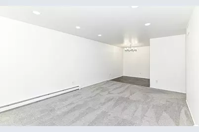 8117 W Manitoba St #14, West Allis, WI 53219 - Photo 17