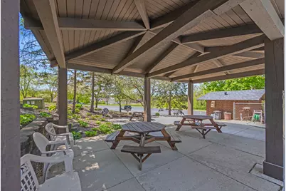 N84W15750  Ridge Rd #105, Menomonee Falls, WI 53051 - Photo 25