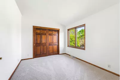 13645 W Maria Dr, New Berlin, WI 53151 - Photo 33