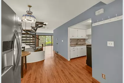3333  5th Ave #6F, South Milwaukee, WI 53172 - Photo 5