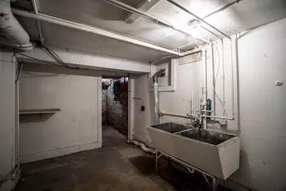2043 N 28th St, Milwaukee, WI 53208 - Photo 37