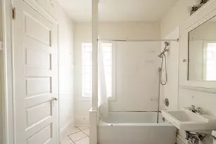 2043 N 28th St, Milwaukee, WI 53208 - Photo 21