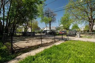 2043 N 28th St, Milwaukee, WI 53208 - Photo 39