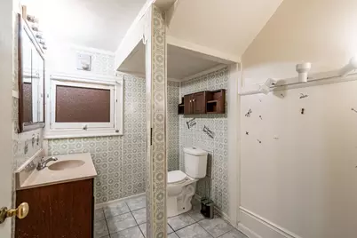 2043 N 28th St, Milwaukee, WI 53208 - Photo 13