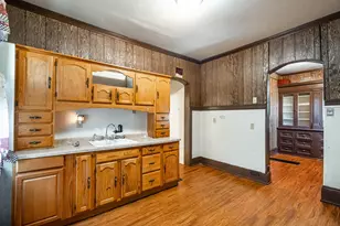 2043 N 28th St, Milwaukee, WI 53208 - Photo 9