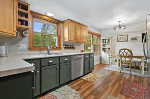 14101 W Maple Ridge Rd, New Berlin, WI 53151 - Photo 5