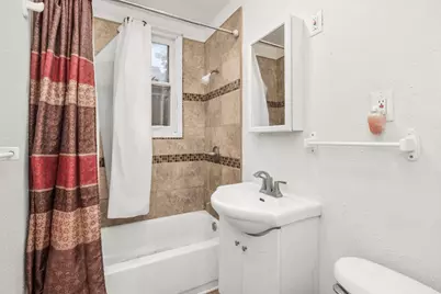 605 E Wright St #Lower, Milwaukee, WI 53212 - Photo 9