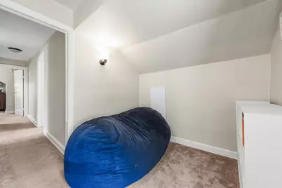 2905 S 95th St, West Allis, WI 53227 - Photo 23